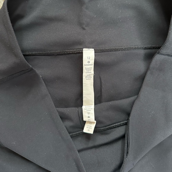 Lululemon Wunder Under Crop Mid Rise Full On Luxtreme 21” Black Size 12 - Picture 6 of 8